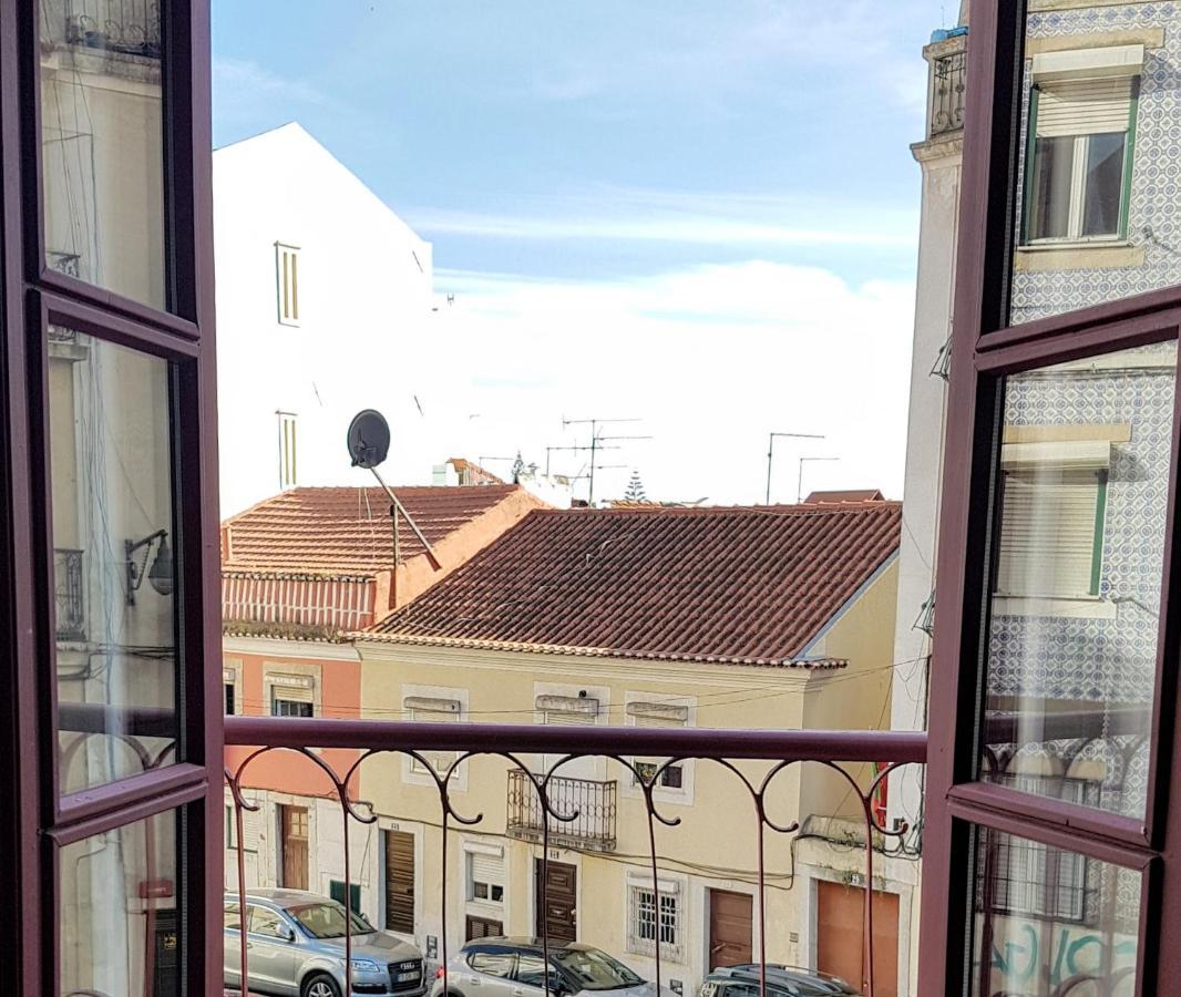 Comfort In Old Lisbon Apartment Exterior photo